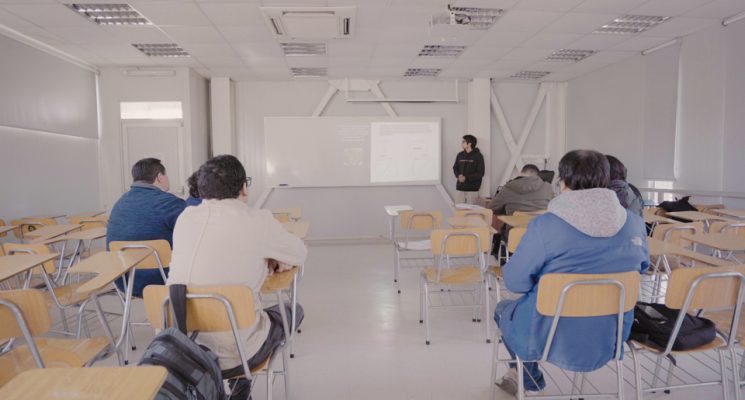 Dr. Mauricio Rondanelli y el impacto de asignaturas bilingües en estudiantes: “Les dio confianza para presentar sus resultados científicos en inglés”